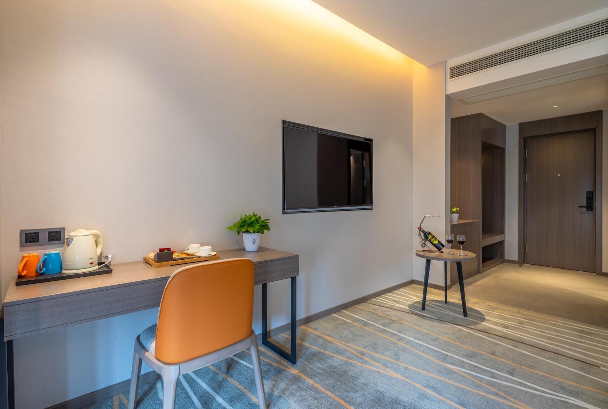 Luzhou Baian Smart Hotel Екстериор снимка