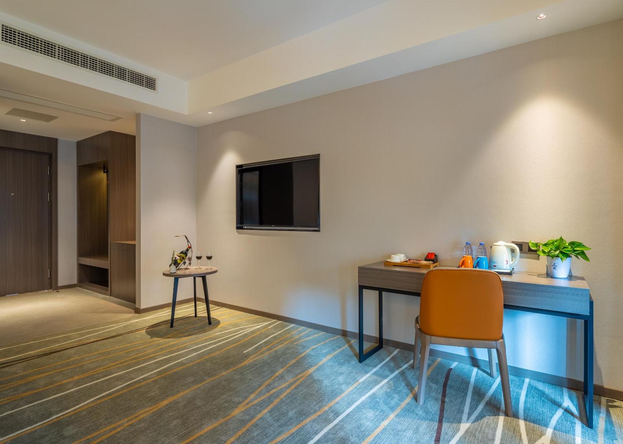 Luzhou Baian Smart Hotel Екстериор снимка